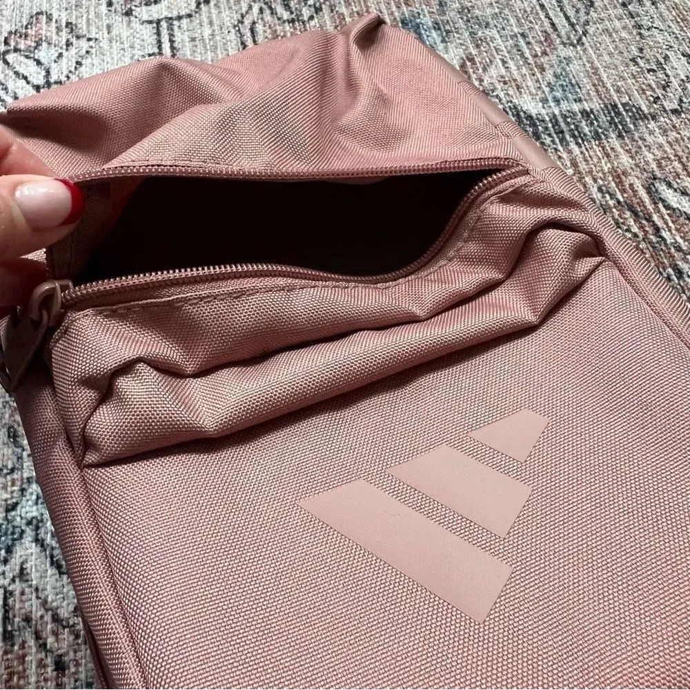 adidas santiago lunch
